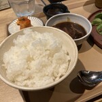 炭火焼肉 肉の匠 ひうち - ご飯