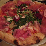 イル・パチョッコーネ・ディ・キャンティ - 春野菜のピッツァ