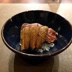 代官山鉄板ゆうり - うな牛丼