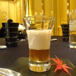 ガストロノミー ジョエル・ロブション - サツマイモのムース　スパイス風味のリンゴゼリー(正式名称は不明)。