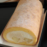 サロン・ド・モンシェール  - １１月限定　リンゴと紅茶のロール