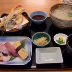 海鮮茶屋 うを佐 宮崎木花店 - 釜揚げすしランチ　１０００円