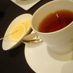 ガストロノミー ジョエル・ロブション - 紅茶。