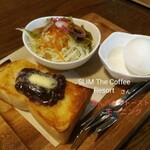SLIM The Coffee Resort - あんバタートーストモーニング