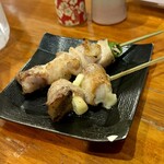 炭火串焼き 辻堂呑場 タイヨウ - エリンギ&チーズ巻き