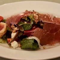 37 Steakhouse & Bar - 生ハムのサラダ