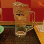 驛麺家 - レモン酎ハイ (税込)280円 (2024.10.30)