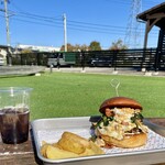 1/3 HAMBURGER FACTORY - 1/3ポバイバーガーセット(¥2280)