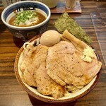 麺歩 バガボンド - 特製つけ麺　(肩ロース)