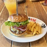 バーガーズベース - 