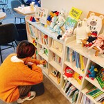 小さな絵本カフェ acero - 