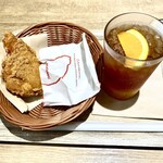 モスバーガー - モスチキン　320円　オレンジティー　420円