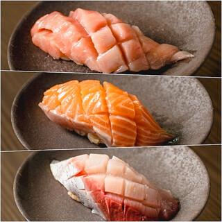 ◇ネタが倍の大きさ！食べ応え満点の『マンゴーカット』シリーズ