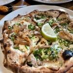 DAVELLO gastropub - 豚、ネギ、レモン