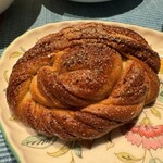 haluta bakery Oiwake