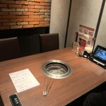 樽一 三宝店 - 個室