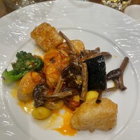 個室中華 頤和園 溜池山王店 - 