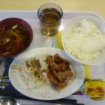 カルフール - 提供品(十勝豚(コールスロー付))一式