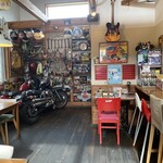 インディーズ - 店内