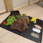 和牛と旬野菜 おすすめ家 - 