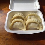 焼小籠包 ぎょうざ 樹苞 - お城餃子 焼 4個(630円)