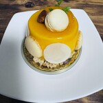 パティスリー ラブリコチエ - ラブリコチェ　573円