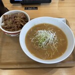 SUKIYA Juhachigo Karuizawa Ten