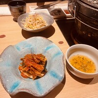 飛騨牛一頭家 馬喰一代 名古屋WEST - キムチ&豆もやし