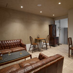 Bar 勝治 - はなれテーブル席お食事も。貸切・レイアウト変更も出来ます。