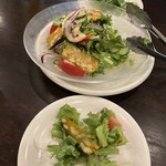 ビストロ グルナッシュ - サラダ。