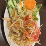 バーン・タム - 