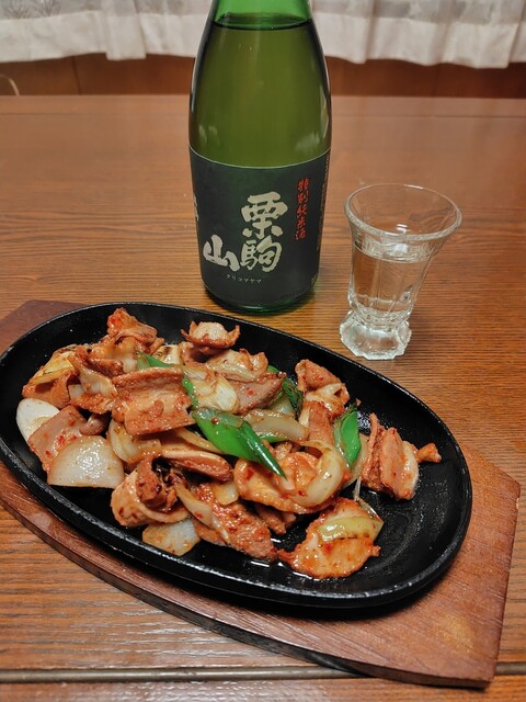 ホルモン初音 - 石越（焼肉）の写真