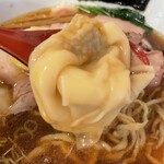 手打中華 特札堂 - ワンタン　そこまで好きではないが最高っす