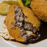 キッチン ブルー グローブ - 里芋と牛挽肉です