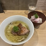 らーめんMAIKAGURA - ほぼ2000円になるが、後悔は無し！