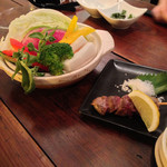 農家の軒下おにかい - バーニャカウダー•焼き鳥