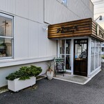 タヴェルナハンバーグ - こちらがお店の入口