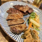 炭焼牛たん東山 - 