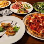 Trattoria Pizzeria Bar FAVETTA 窯焼きピザ - 