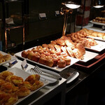 Royal Orchid Sheraton Hotel&Towers - 