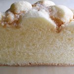 ヨークマート - 料理写真:①メロンパンの断面図。