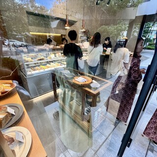 ラトリエヒロワキサカ_2