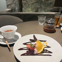 COLONIAL BEACH 横浜ハンマーヘッド - 