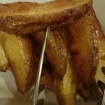 小石川 中勢以 - フライドポテト