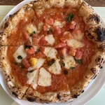 ラ トラットリア エストルト - 