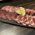 焼肉 拍手喝采 - 