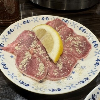 とんちゃんや ふじ_1