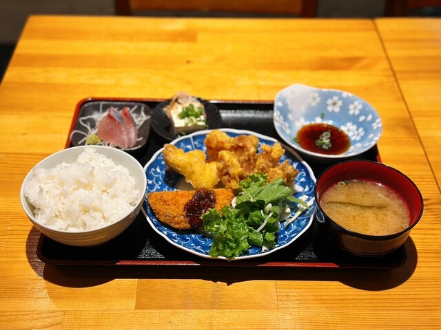 Taishu Izakaya Nanaya photo 3