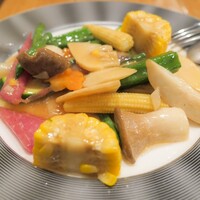 個室中華 頤和園 溜池山王店 - 