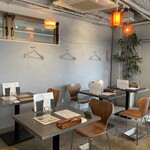 ノイロ. セカンド ダイニング - 